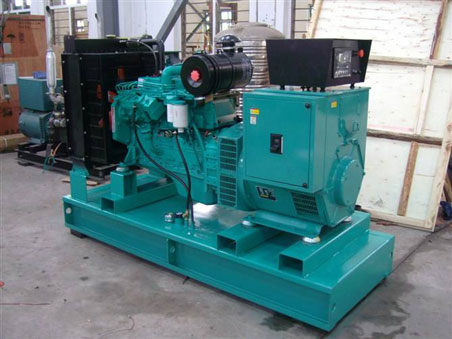 东港200kw康明斯柴油发电机组图片 东港200kw康明斯柴油发电机组图片